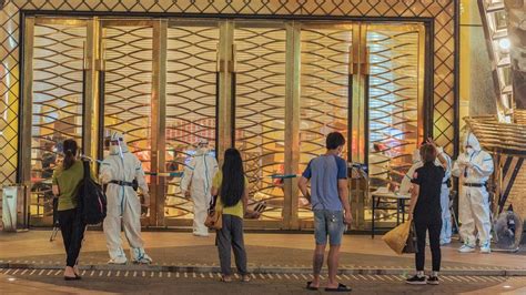 macau casino close down|Macau shuts down casinos following Covid outbreak .